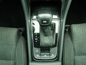 SKODA Karoq 1.5 TSI DSG Style