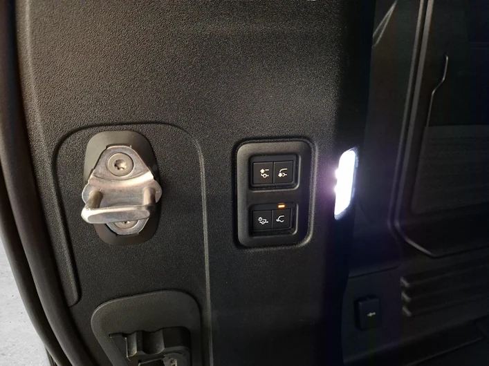 Fahrzeugbild LAND ROVER DEFENDER