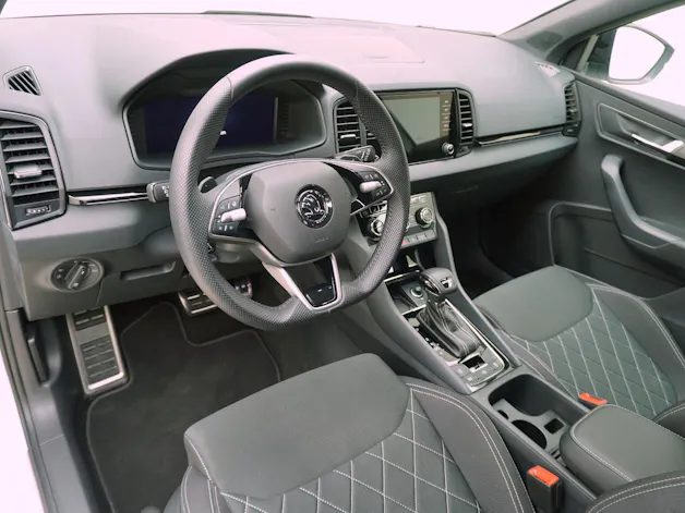 SKODA Karoq 1.5 TSI DSG Sport Line