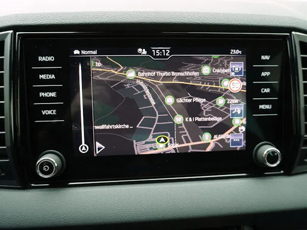 SKODA Karoq 1.5 TSI DSG Sport Line