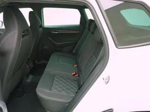 SKODA Karoq 1.5 TSI DSG Sport Line