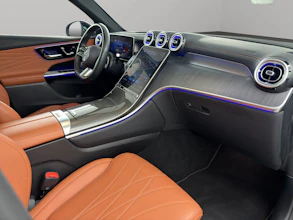 https://vehicle.imgix.net/4502056/d9de3939-5a02-4963-8389-b7aec708bb2f.jpg