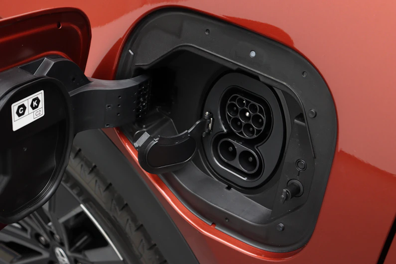 Fahrzeugbild TOYOTA C-HR+