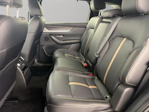 https://vehicle.imgix.net/4502094/38daa971-0542-4f45-ae15-268637e1b036.jpg