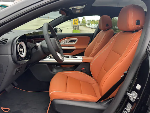MERCEDES-BENZ CLA-Klasse C174 CLA 350 Progressive 4matic