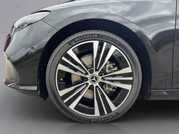 MERCEDES-BENZ CLA-Klasse C174 CLA 350 Progressive 4matic