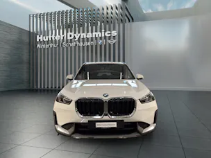 BMW X1 20d xDrive Panorama-Glasdach