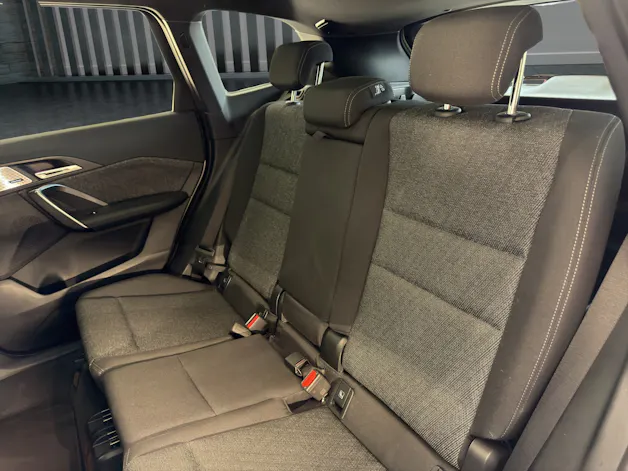 BMW X1 20d xDrive Panorama-Glasdach