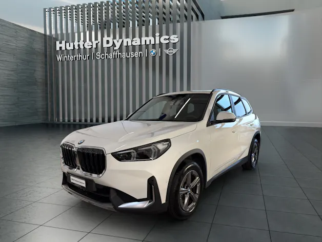 BMW X1 20d xDrive Panorama-Glasdach