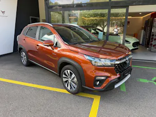 Suzuki S-Cross 1.4 T Piz Sulai Top Hybrid 4x4