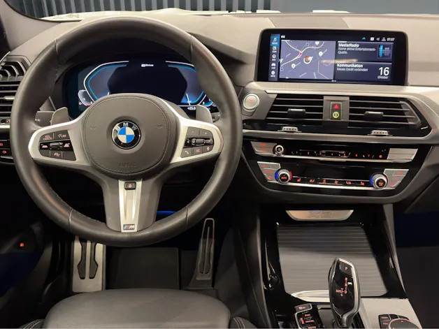 BMW X3 30e xDrive M AERODYNAMIKPAKET