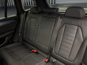 BMW X3 30e xDrive M AERODYNAMIKPAKET