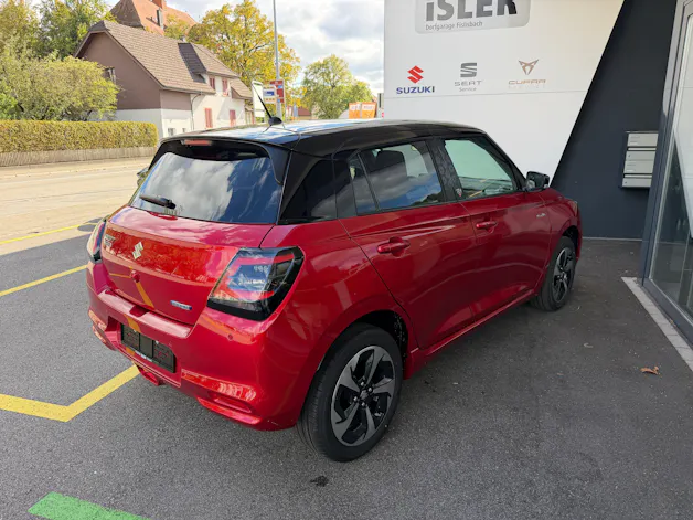 Suzuki Swift 1.2 Piz Sulai Top Hybrid 4x4