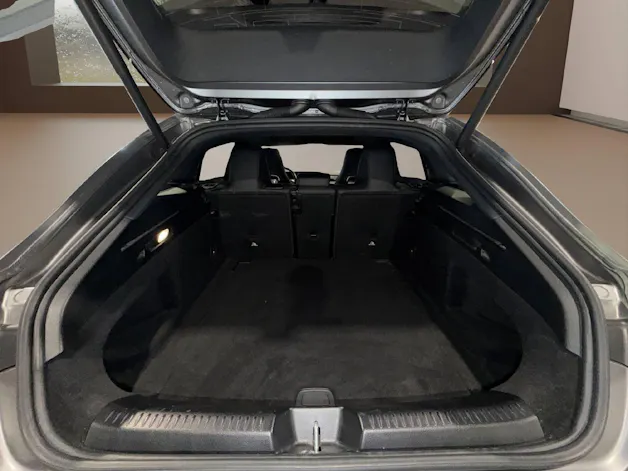 MERCEDES-BENZ CLA 220 d AMG Line 4matic Shooting Brake