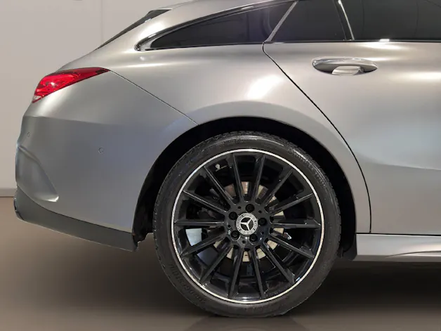 MERCEDES-BENZ CLA 220 d AMG Line 4matic Shooting Brake