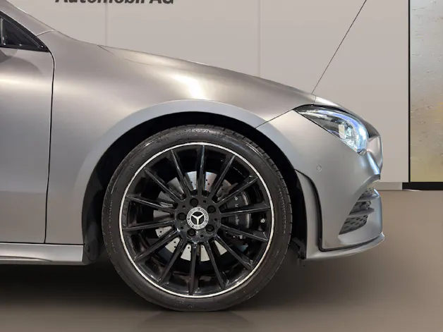 MERCEDES-BENZ CLA 220 d AMG Line 4matic Shooting Brake