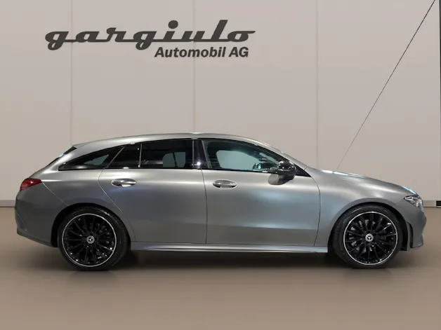 MERCEDES-BENZ CLA 220 d AMG Line 4matic Shooting Brake