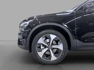 VOLVO XC40 2.0 B3 MH Plus Dark
