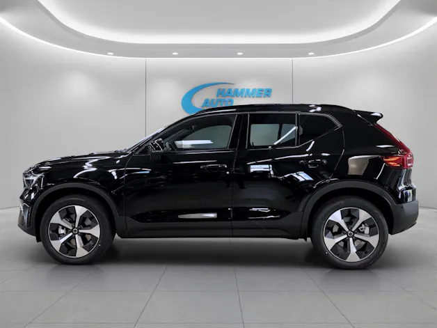 VOLVO XC40 2.0 B3 MH Plus Dark