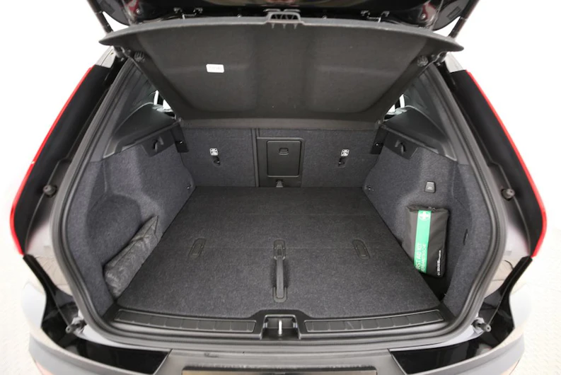 Fahrzeugbild VOLVO XC40