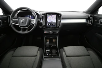 https://vehicle.imgix.net/4502215/2f657763-6f0d-4bdd-863c-d04271b88a60.jpg
