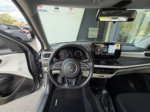 Suzuki Swift 1.2 Unico Hybrid