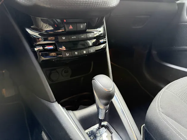 PEUGEOT 208 1.2 PureTech Allure S/S