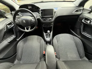 PEUGEOT 208 1.2 PureTech Allure S/S