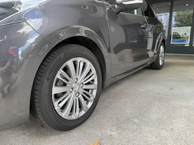 PEUGEOT 208 1.2 PureTech Allure S/S