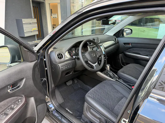 Suzuki Vitara 1.4 T Piz Sulai Top Hybrid 4x4