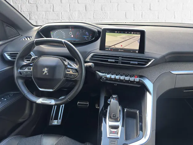 PEUGEOT 3008 1.6 BlueHDi GT Line