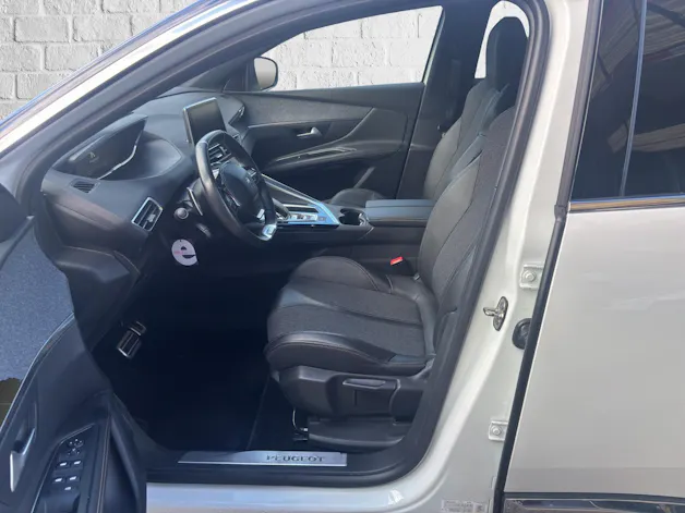 PEUGEOT 3008 1.6 BlueHDi GT Line