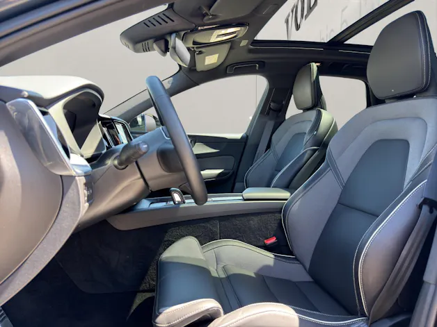 VOLVO XC60 2.0 T8 TE R-Design eAWD