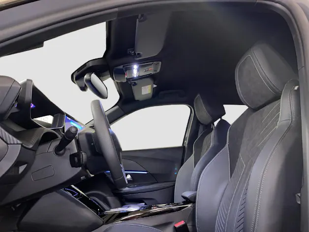 PEUGEOT 2008 1.2 Hybrid 145 GT Exclusive