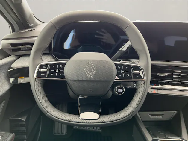 RENAULT Clio 1.8 E-Tech techno