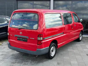 Toyota HIACE LWB 2.7 4T. 9 Plätzer