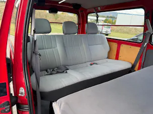 Toyota HIACE LWB 2.7 4T. 9 Plätzer