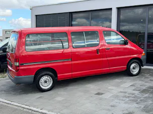 Toyota HIACE LWB 2.7 4T. 9 Plätzer