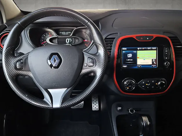 RENAULT Captur 1.2 TCe Outdoor EDC S/S