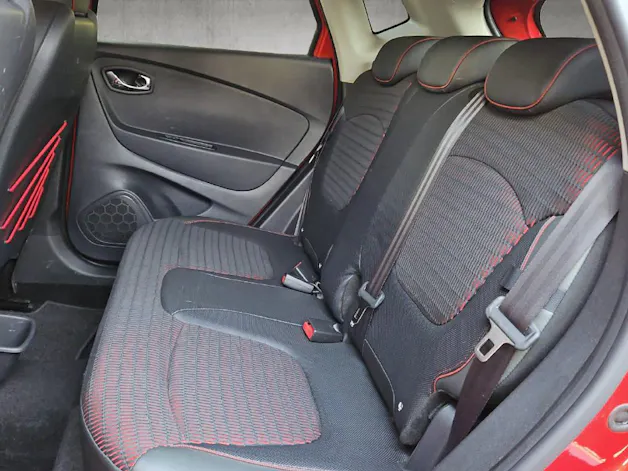RENAULT Captur 1.2 TCe Outdoor EDC S/S
