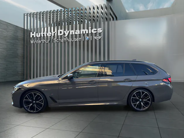 BMW 5er Reihe Touring 520d xDrive M-SPORTPAKET
