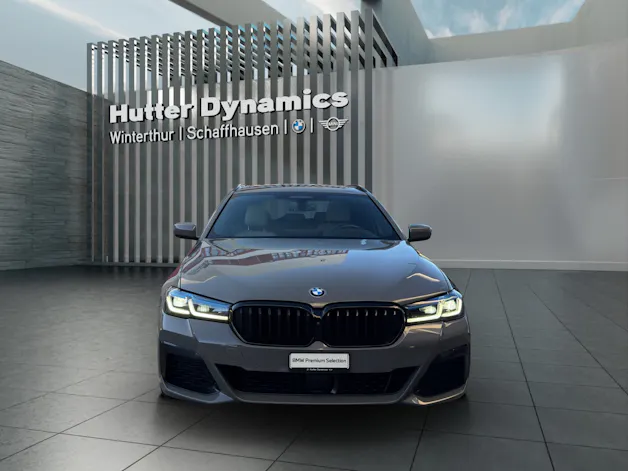 BMW 5er Reihe Touring 520d xDrive M-SPORTPAKET