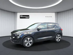 VOLVO XC40 2.0 B3 MH Plus Dark