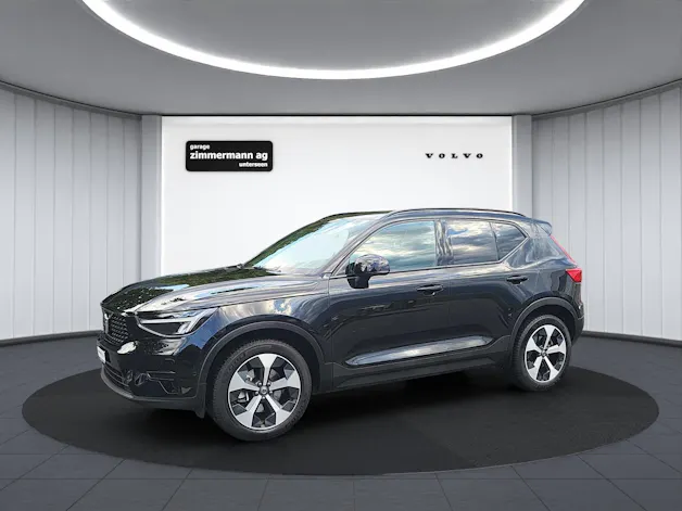 VOLVO XC40 2.0 B3 MH Plus Dark