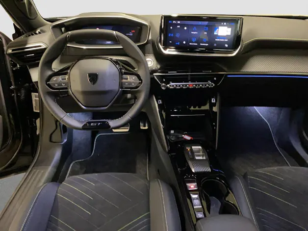 PEUGEOT 2008 1.2 Hybrid 145 GT Exclusive