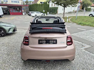FIAT 500 Cabrio La Prima 42 kWh