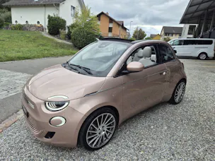 FIAT 500 Cabrio La Prima 42 kWh