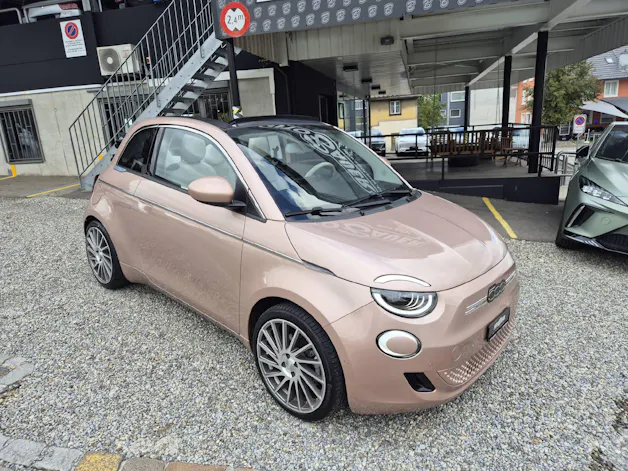 FIAT 500 Cabrio La Prima 42 kWh
