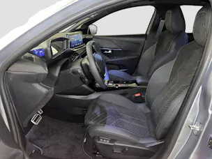 PEUGEOT 208 1.2 Hybrid 145 GT Exclusive
