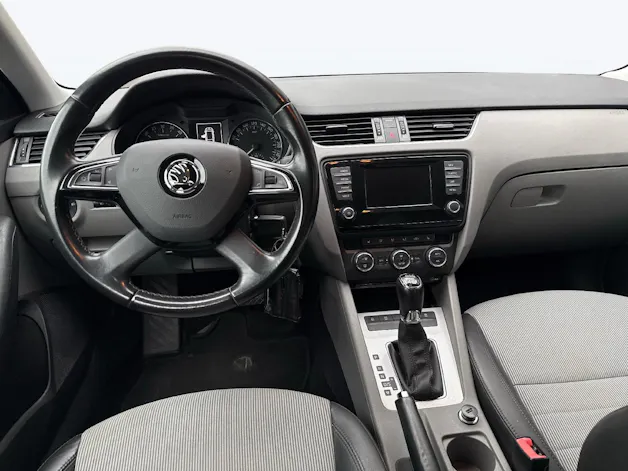 SKODA Octavia Combi 2.0 TDI 184 Swiss Ed. 4x4 DSG (Swiss Edition)